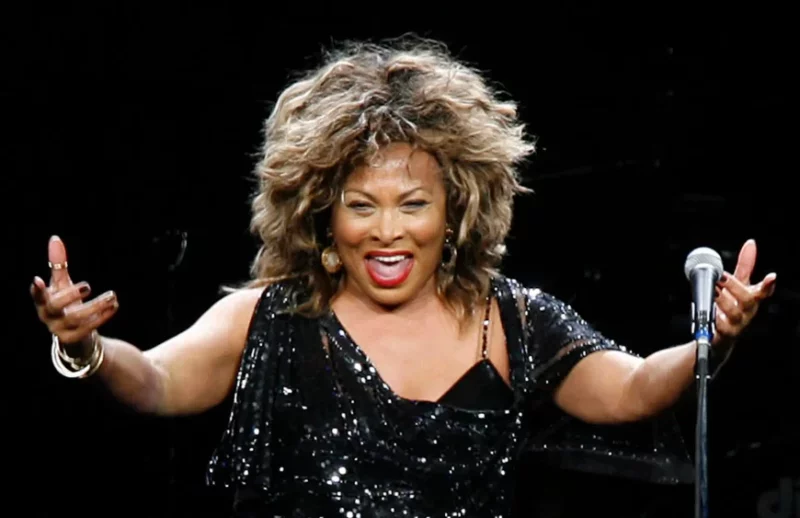 Alpha Pod: Manoel Poladian relembra dificuldades em trazer Tina Turner ao Brasil - Galeria 1 - Imagem 1