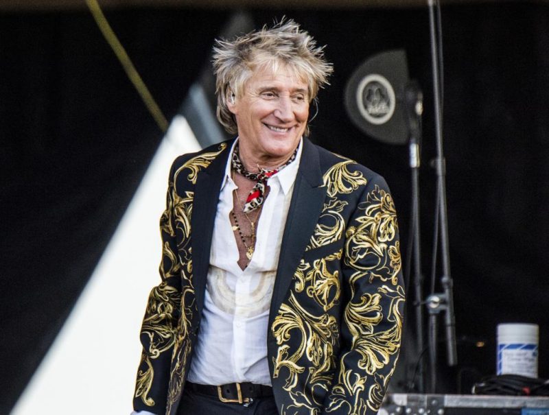 Rod Stewart será homenageado no American Music Awards com prêmio por sua carreira - Galeria 1 - Imagem 2