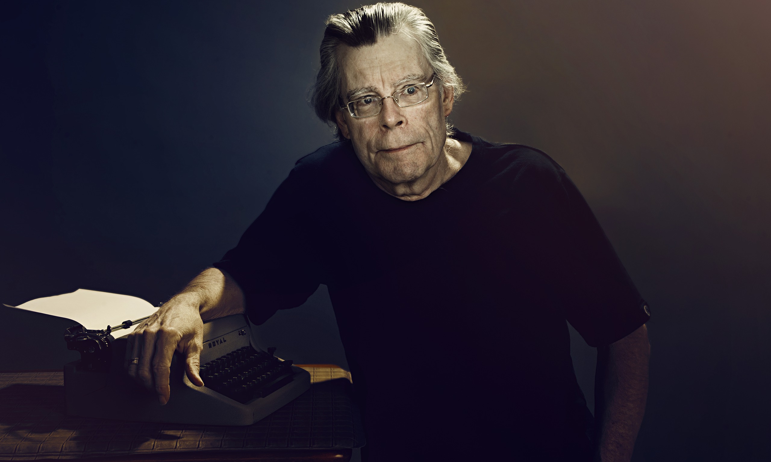 ‘A Longa Caminhada’: clássico escrito por Stephen King vai virar filme