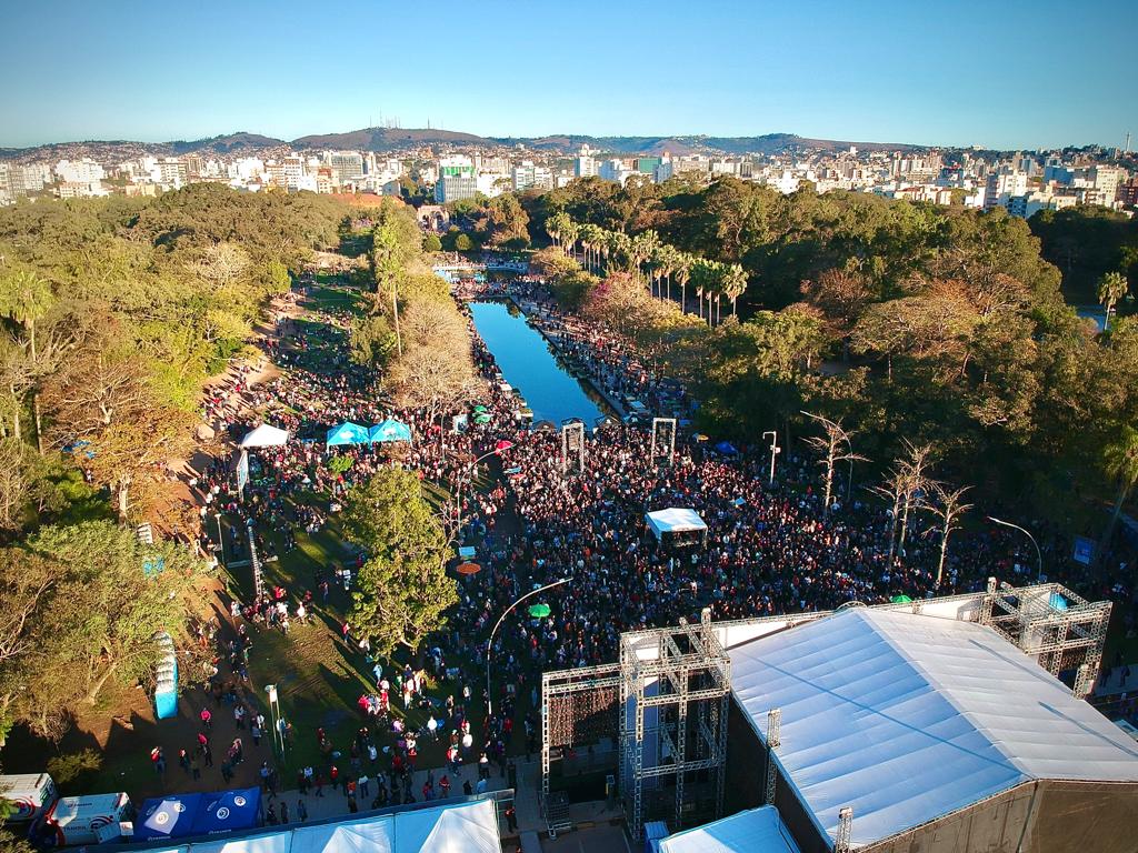 Porto Blue Sound apresenta agenda de 2025 com edição gratuita em Florianópolis