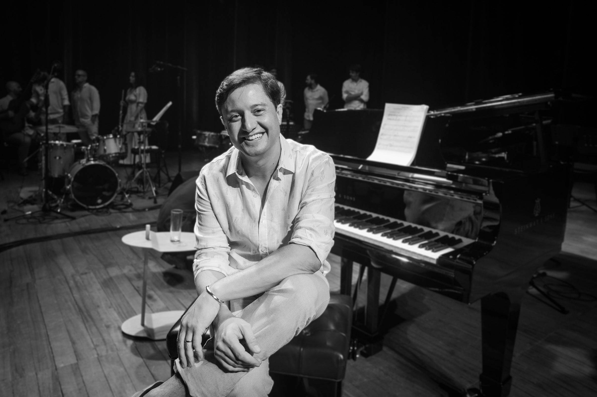Festival Cultural Franz Cabaret encerra temporada 2025 com show especial em homenagem a Milton Nascimento