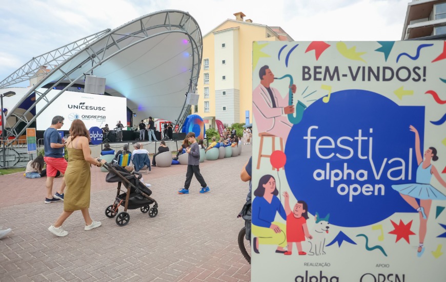 Alpha Open reúne música, cultura e boas vibrações no Open Shopping Jurerê