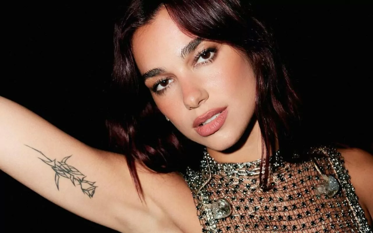 Dua Lipa comenta tradição de covers e promete surpresa em português nos shows no Brasil