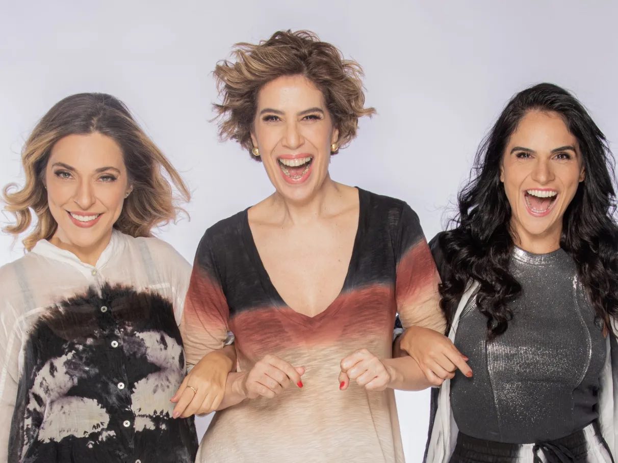 Quer assistir à comédia “Agora É Que São Elas!” com tudo por nossa conta?