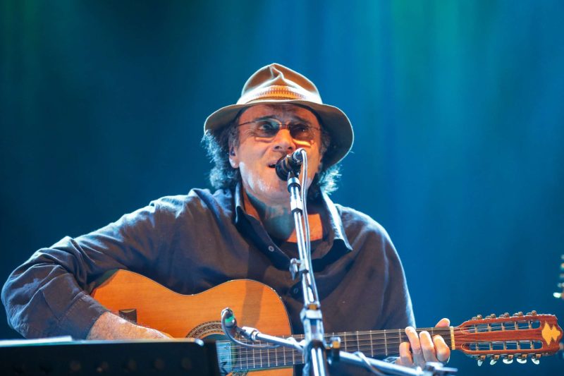 Alpha leva ouvintes para curtir o show de Almir Sater no camarote da rádio - Galeria 1 - Imagem 1
