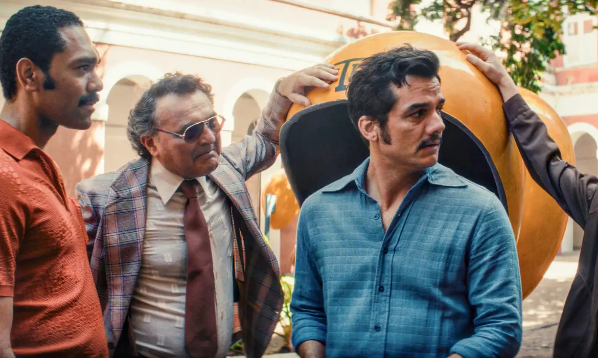 Reconhecimento internacional: “O Agente Secreto” emplaca três indicações no Globo de Ouro 2026