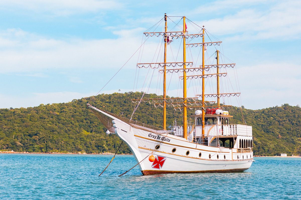 Concorra a ingressos para um passeio de barco em Governador Celso Ramos