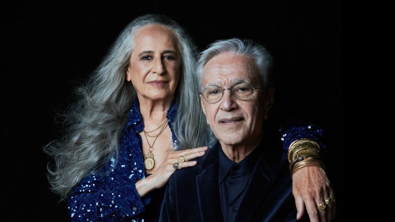 Caetano Veloso e Maria Bethânia vencem Grammy 2026 de Melhor Álbum de Música Global - Galeria 1 - Imagem 1