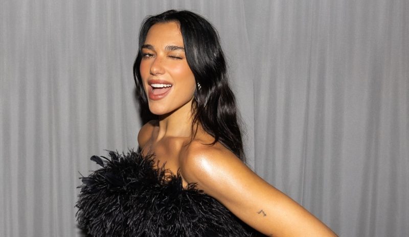 Dua Lipa completa 31 anos: Confira 5 hits para celebrar a estrela do pop - Galeria 1 - Imagem 1