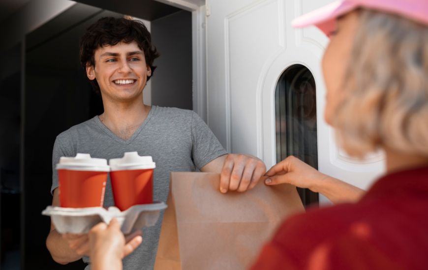 AEMFLO e CDL São José ampliam portfólio com iFood Benefícios para associados