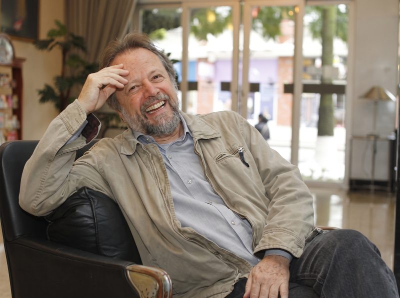 Dia Nacional da Leitura: Cristovão Tezza fala sobre a importância dos livros na época da hiperconexão online - Galeria 1 - Imagem 1