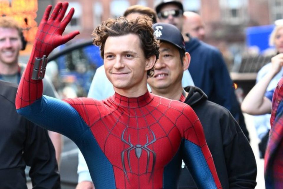 “Homem-Aranha: Um Novo Dia” ultrapassa 2 bilhões de dólares e se torna a 3ª maior bilheteria da história