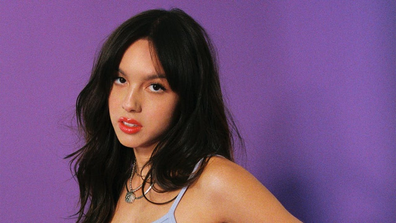 Olivia Rodrigo fica em quarto lugar entre as melhores músicas de rock do século 21: confira o top 5